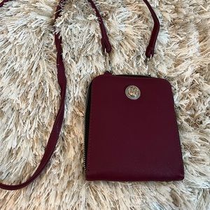 Travel crossbody